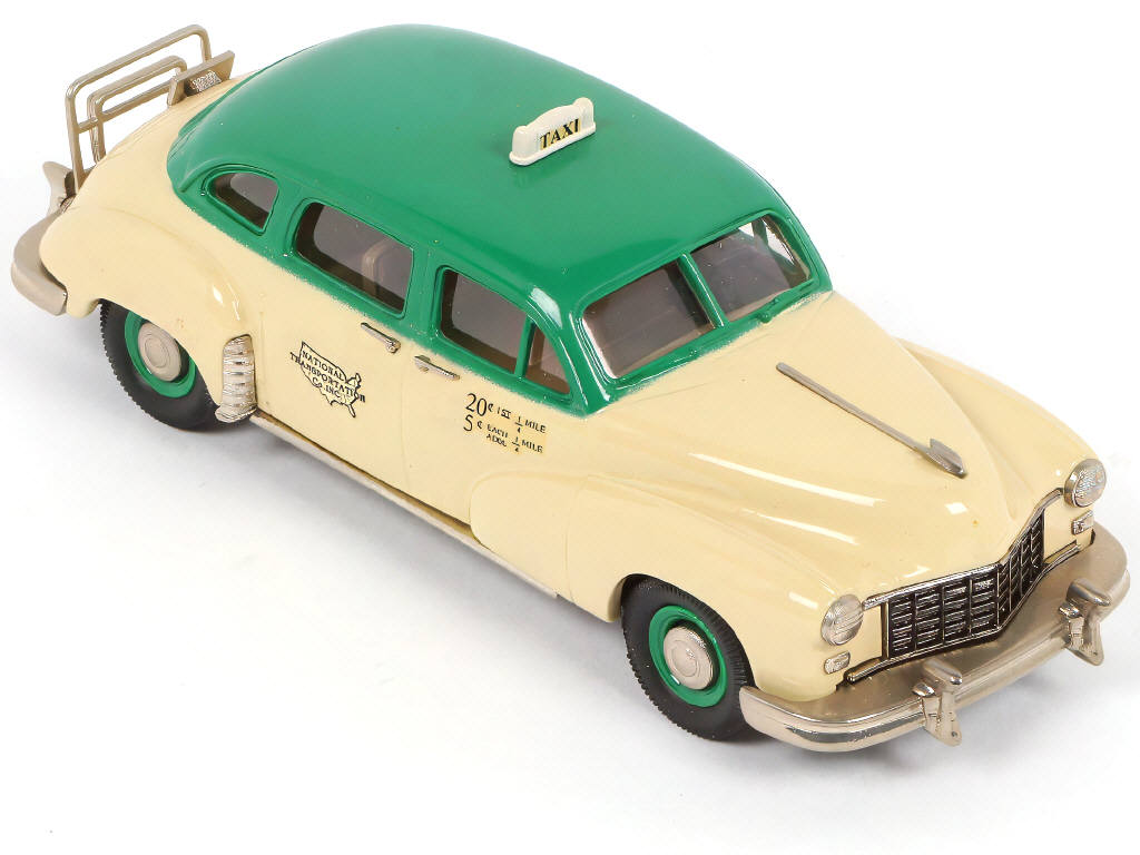 Lot 154 - BROOKLIN MODELS (GB) (1)