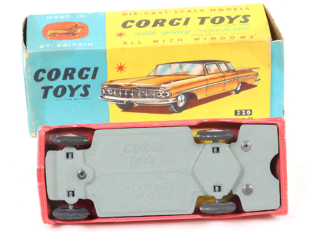 Lot 164 - CORGI TOYS (GB) (1)