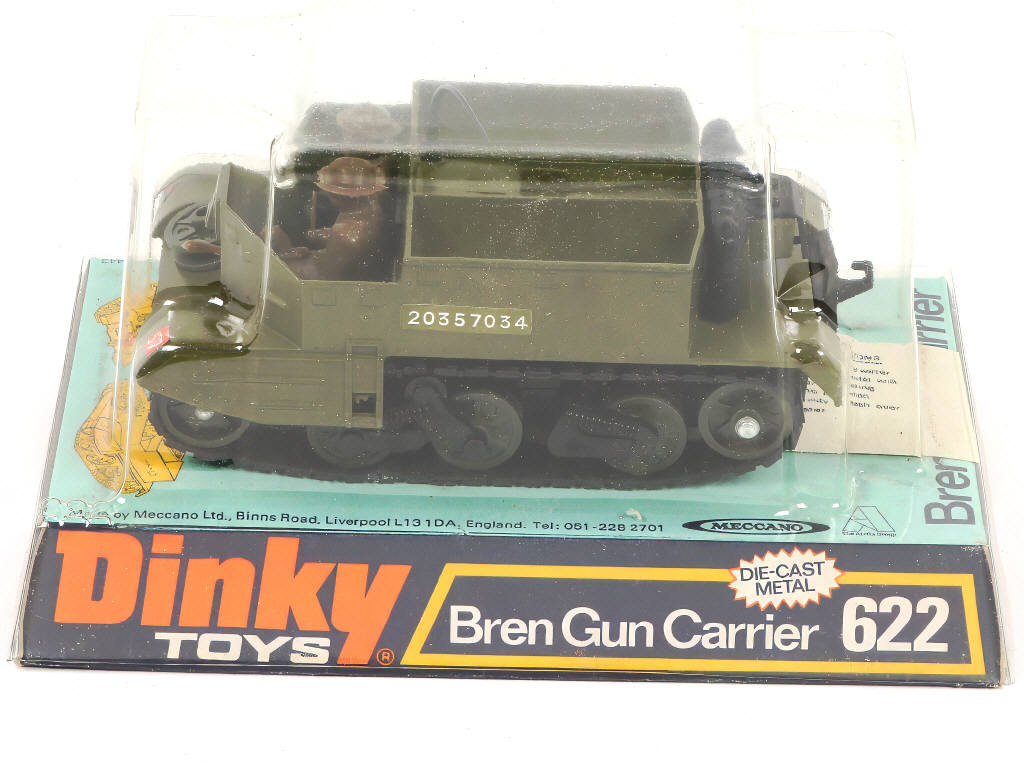 Lot 265 - DINKY TOYS (GB) (3)