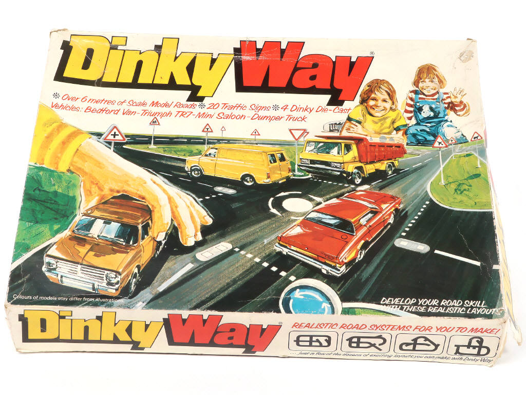 Lot 258 - DINKY TOYS (GB) (1)