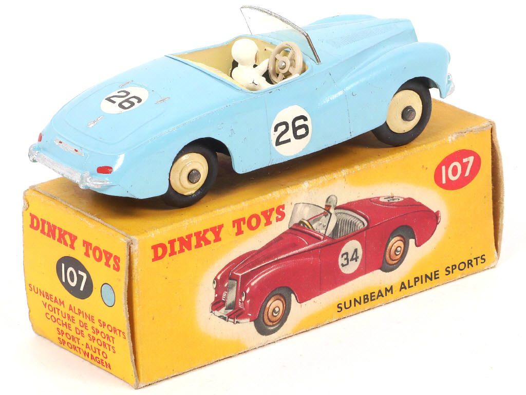 Lot 240 - DINKY TOYS (GB) (1)
