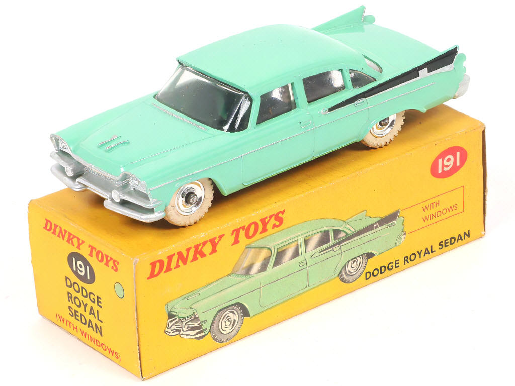 Lot 244 - DINKY TOYS (GB) (1)