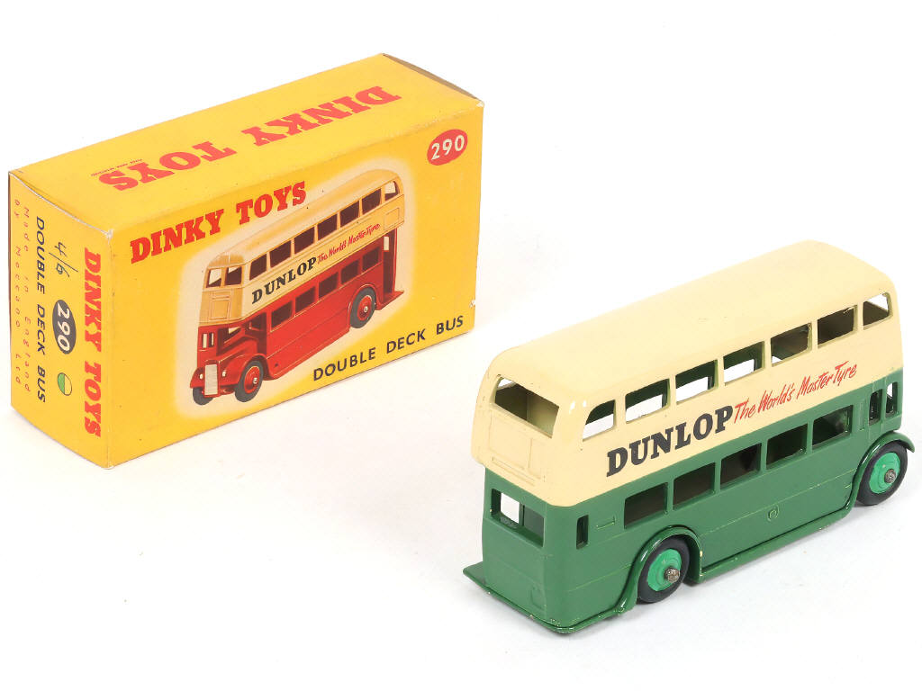 Lot 256 - DINKY TOYS (GB) (1)