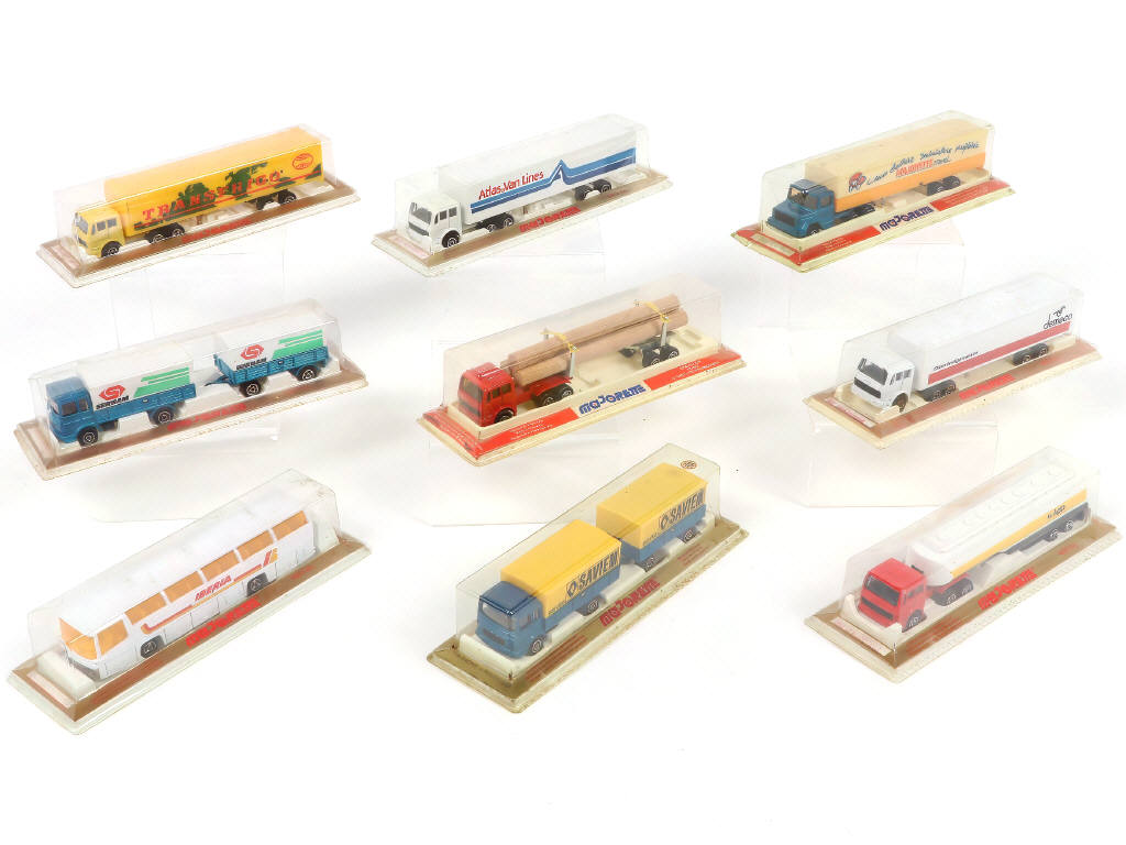 Lot 243 - MAJORETTE (FRANCE) (9)