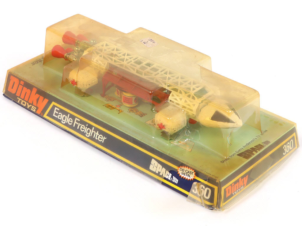 Lot 284 - DINKY TOYS (GB) (1)