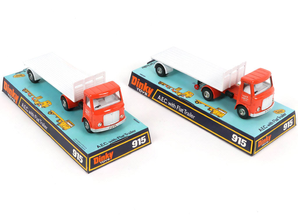Lot 286 - DINKY TOYS (GB) (2)