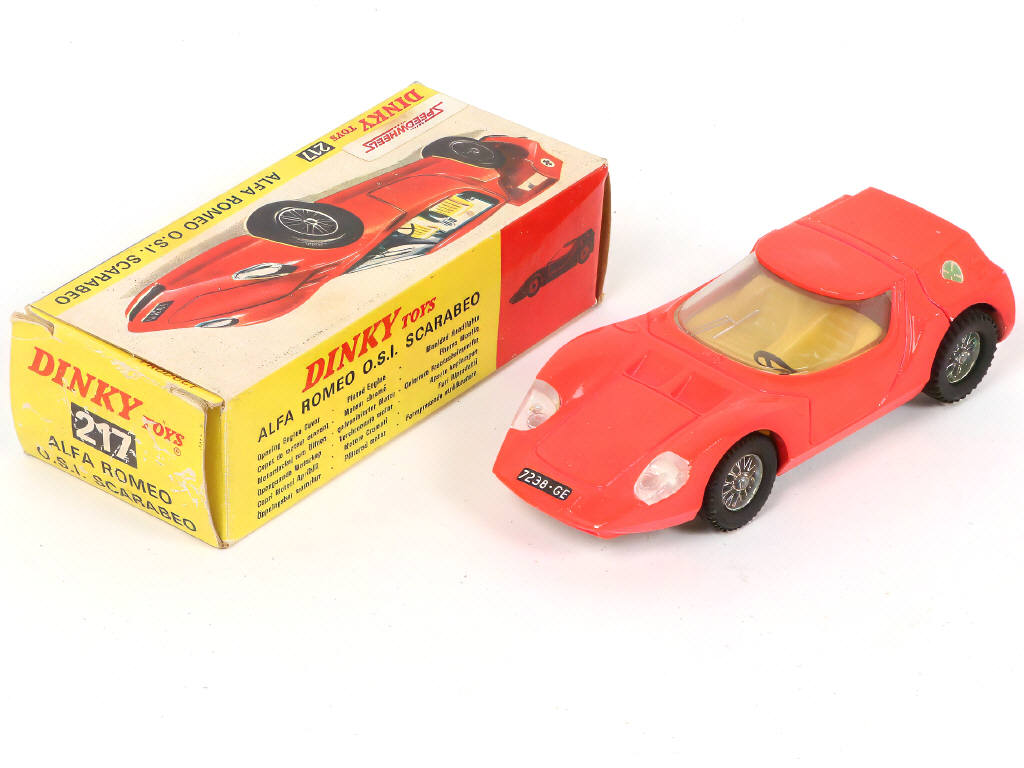 Lot 294 - DINKY TOYS (GB) (4)