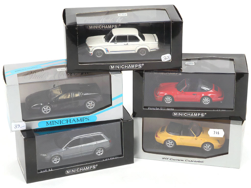 Lot 102 - MINICHAMPS (ALLEMAGNE) (5)