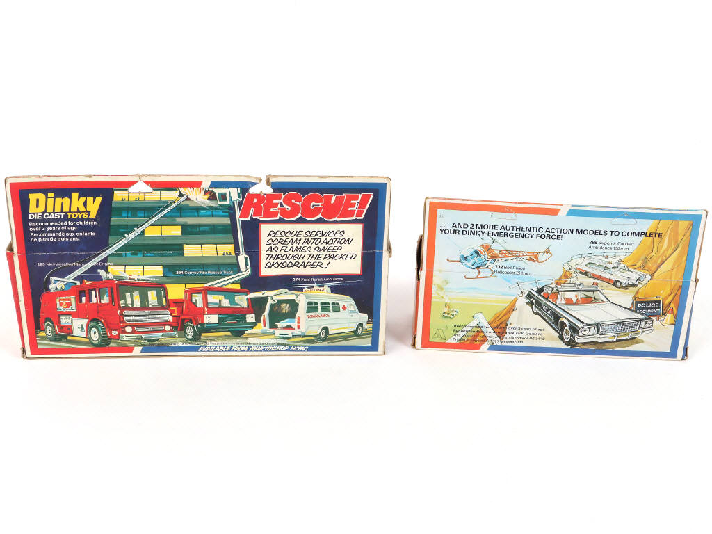 Lot 288 - DINKY TOYS (GB) (2)