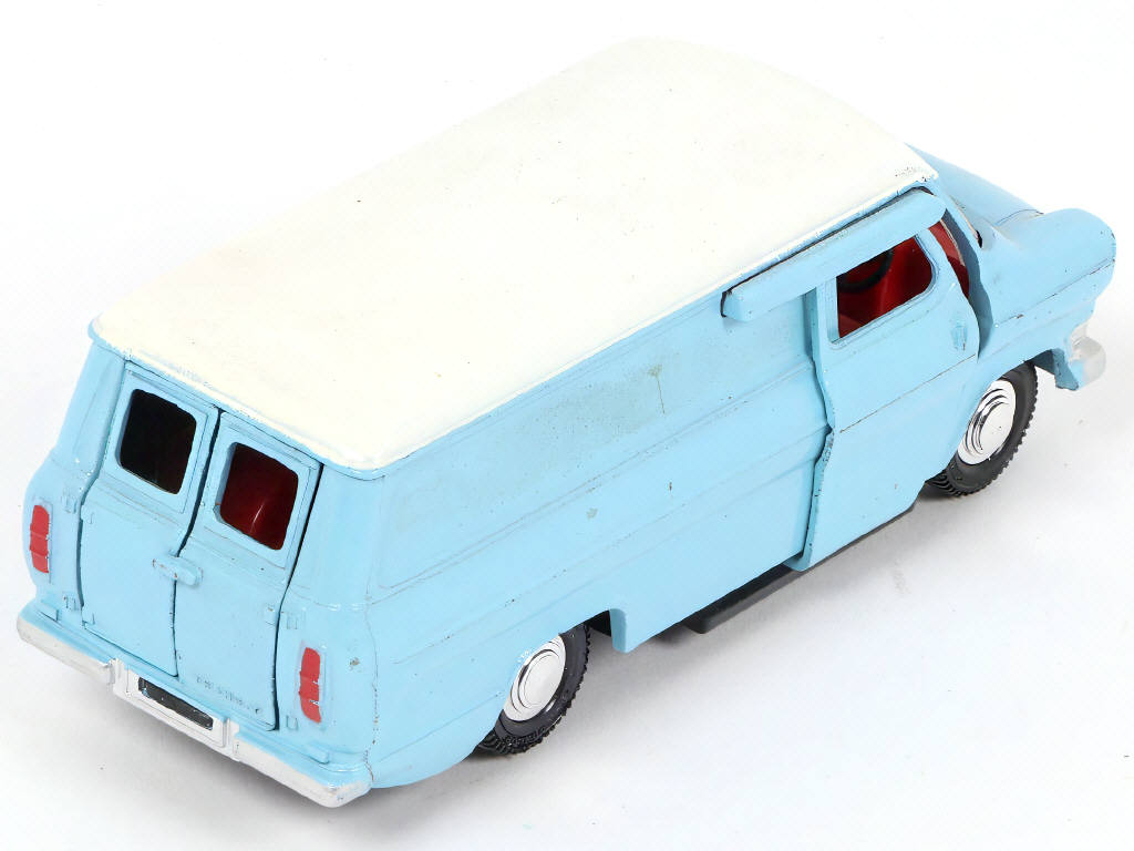 Lot 285 - DINKY TOYS (GB) (2)