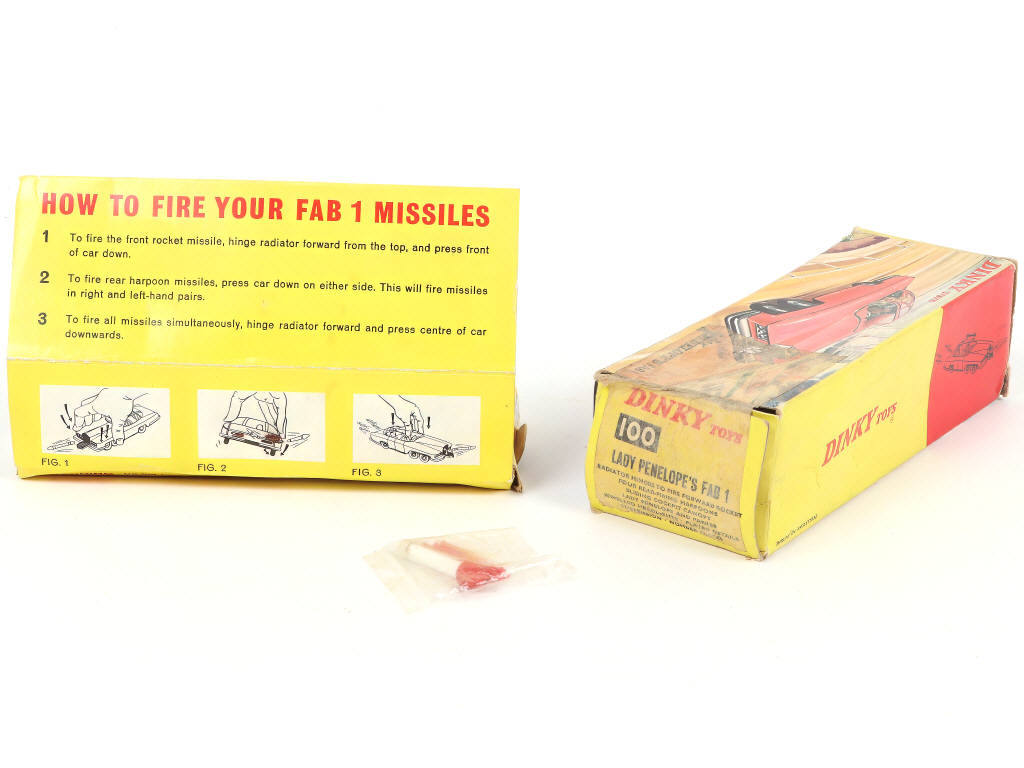 Lot 282 - DINKY TOYS (GB) (1)