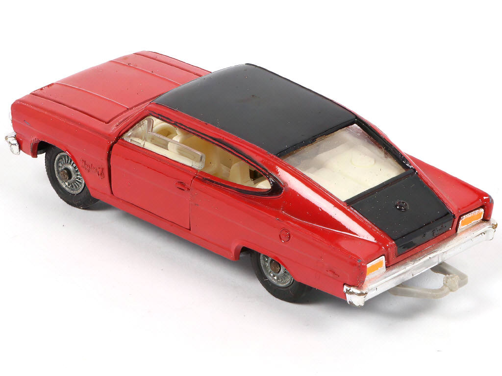 Lot 178 - CORGI TOYS (GB) (1)