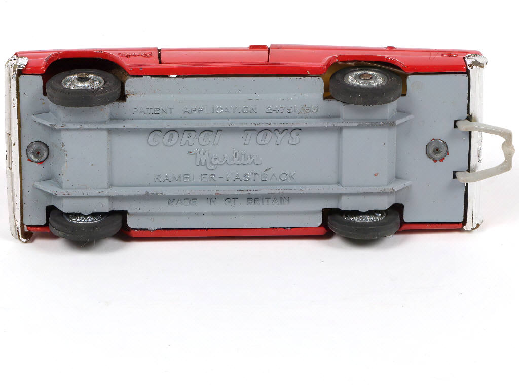 Lot 178 - CORGI TOYS (GB) (1)