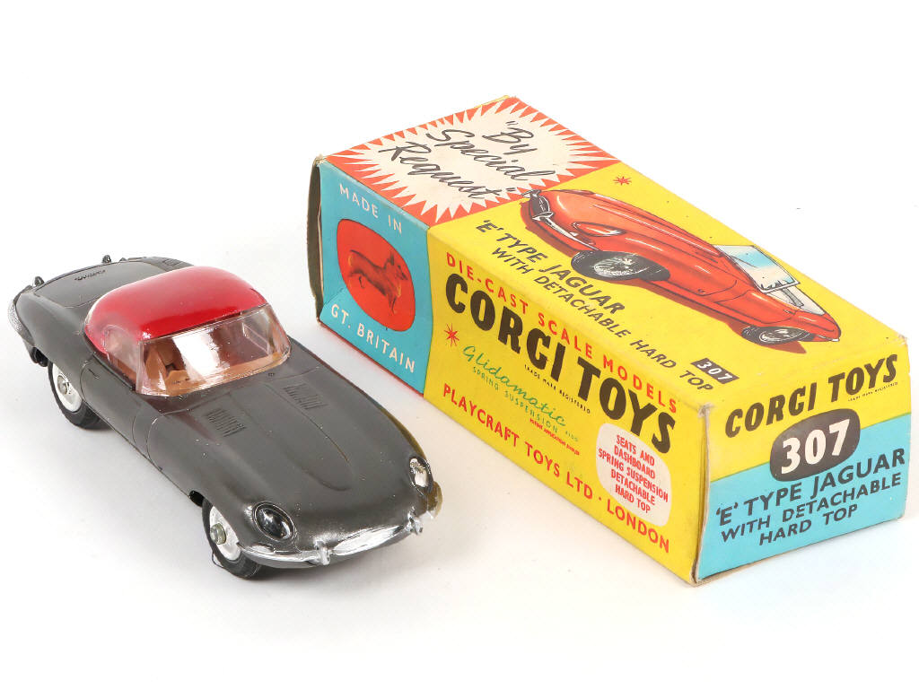 Lot 180 - CORGI TOYS (GB) (1)