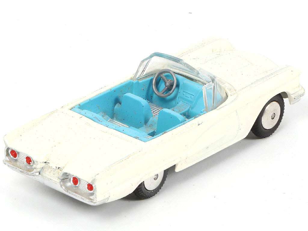 Lot 173 - CORGI TOYS (GB) (1)