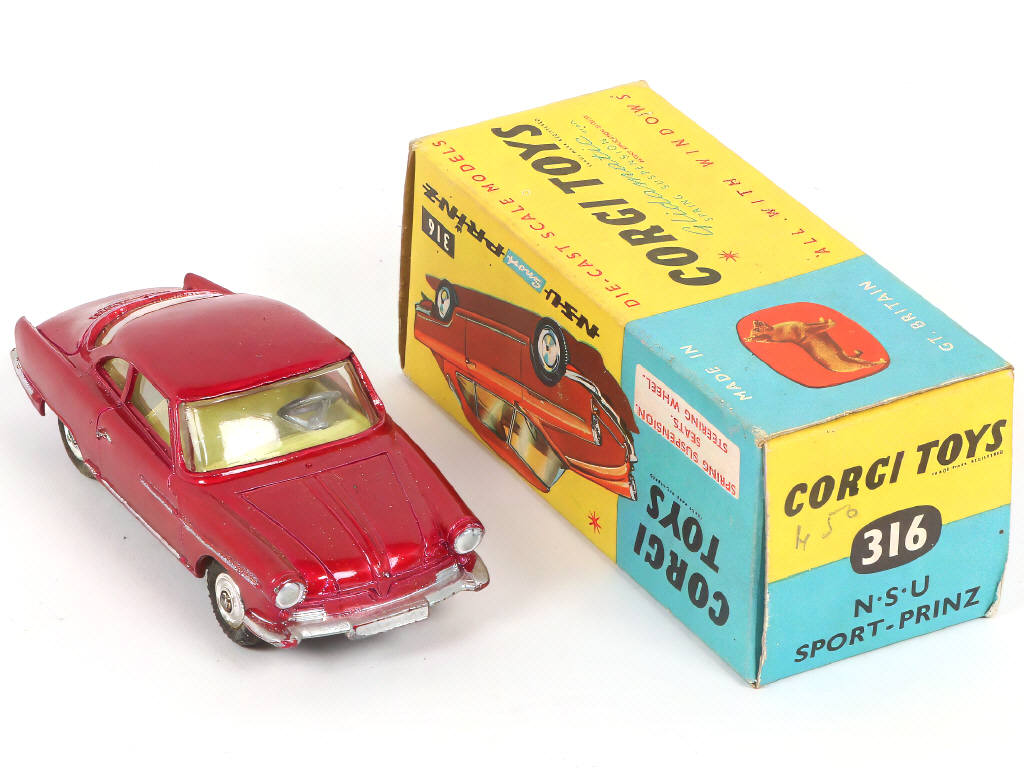 Lot 184 - CORGI TOYS (GB) (1)