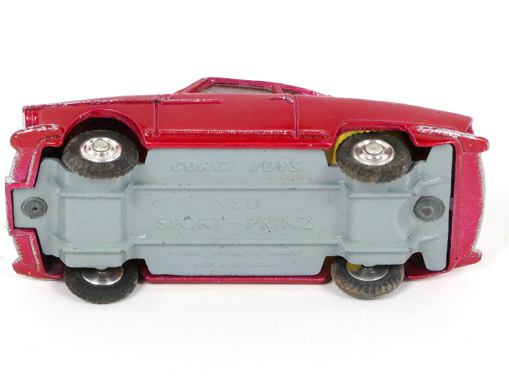 Lot 184 - CORGI TOYS (GB) (1)