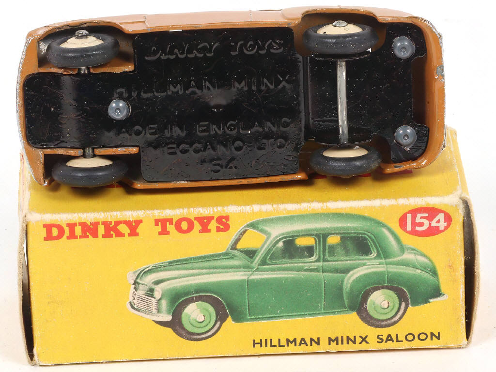 Lot 262 - DINKY TOYS (GB) (1)