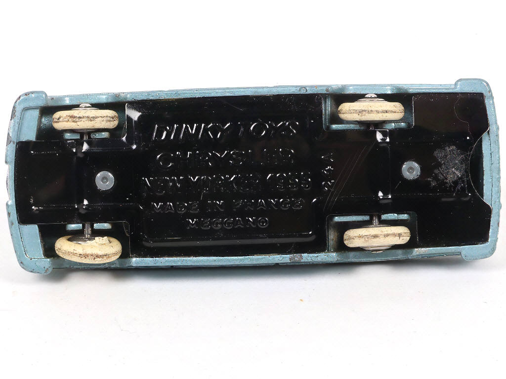 Lot 299 - DINKY TOYS (FRANCE) (1)