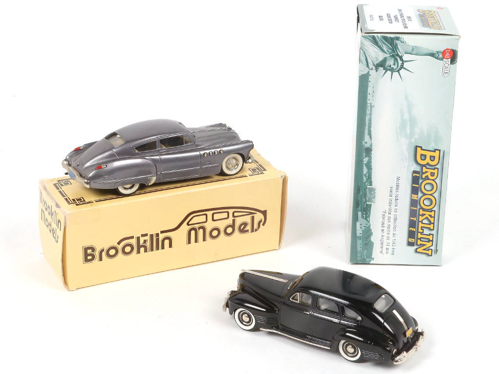 Lot 167 - BROOKLIN MODELS (GB) (2)