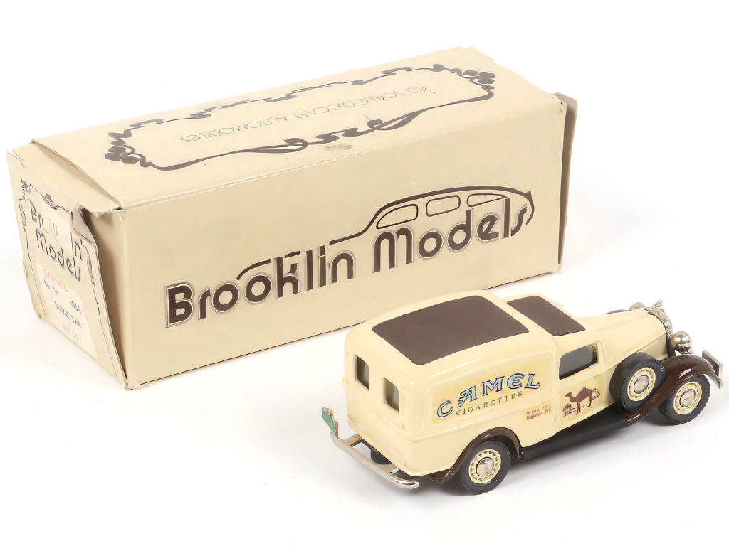 Lot 158 - BROOKLIN MODELS (GB) (1)