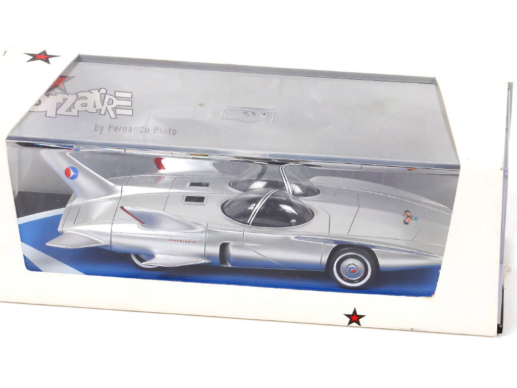 Lot 82 - BIZARRE (MACAU) (1)