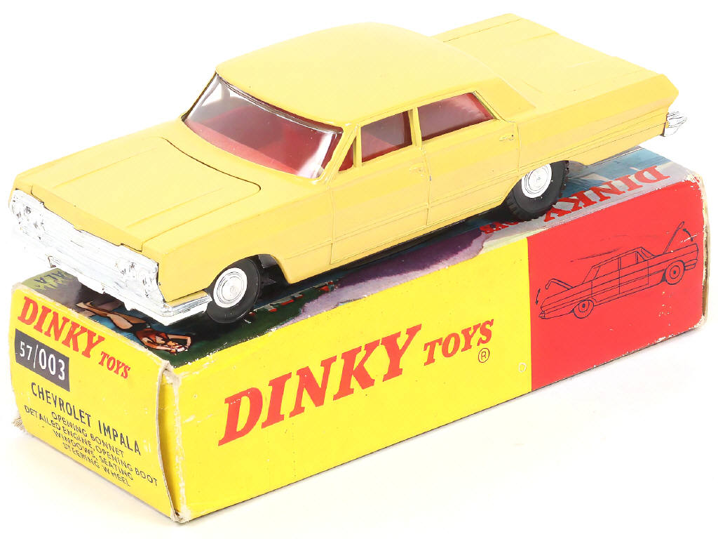 Lot 295 - DINKY TOYS (GB) (1)