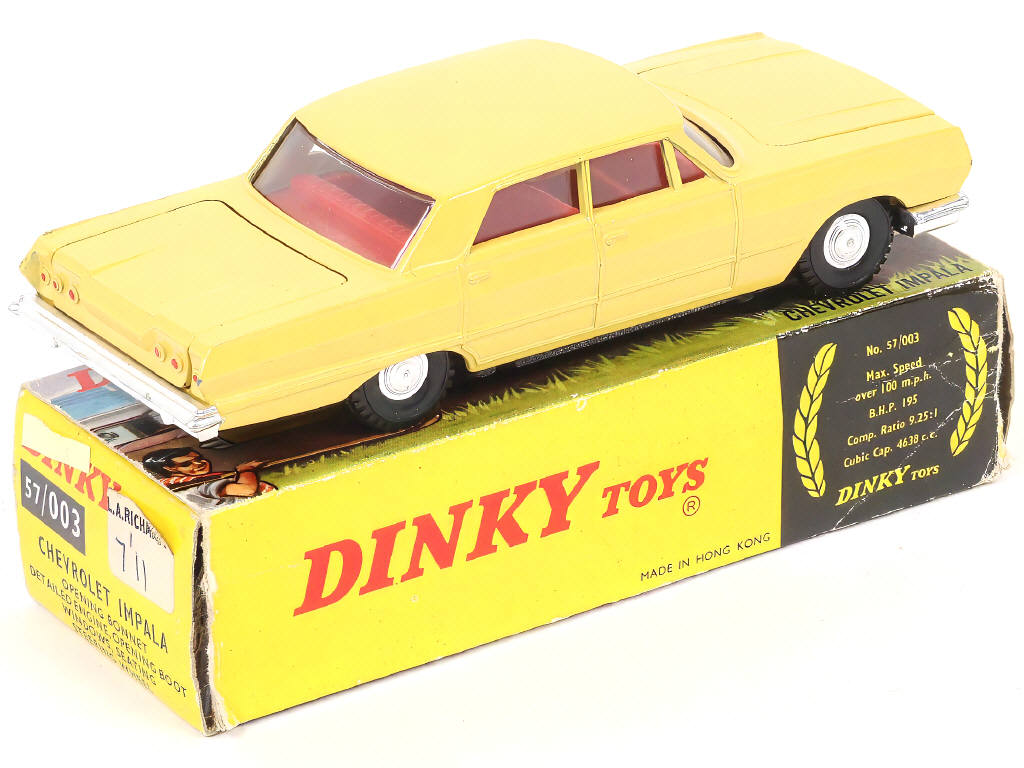 Lot 295 - DINKY TOYS (GB) (1)