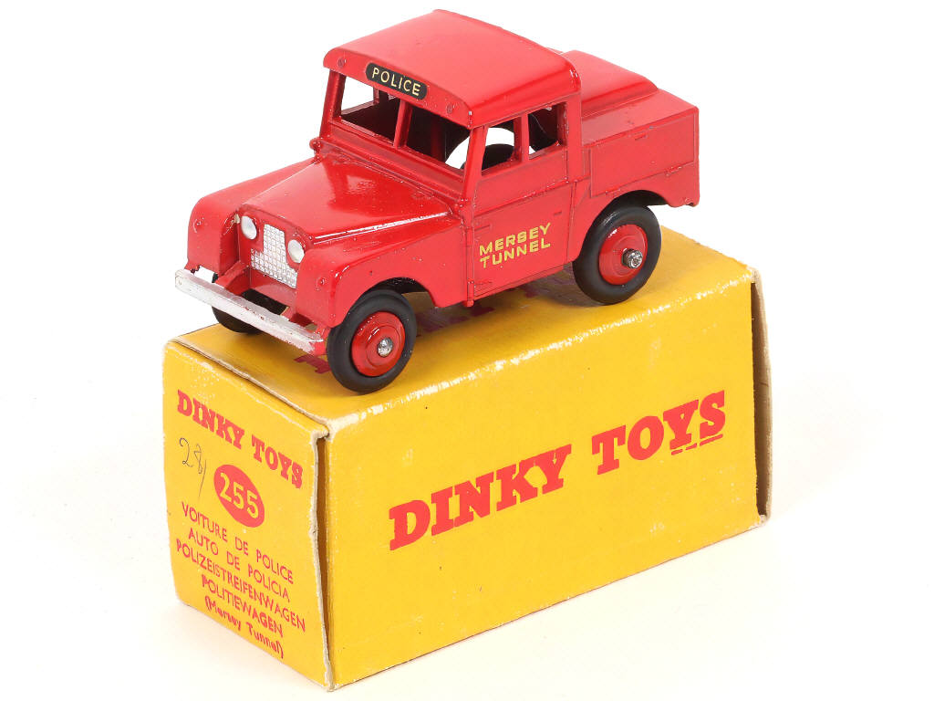 Lot 280 - DINKY TOYS (GB) (1)