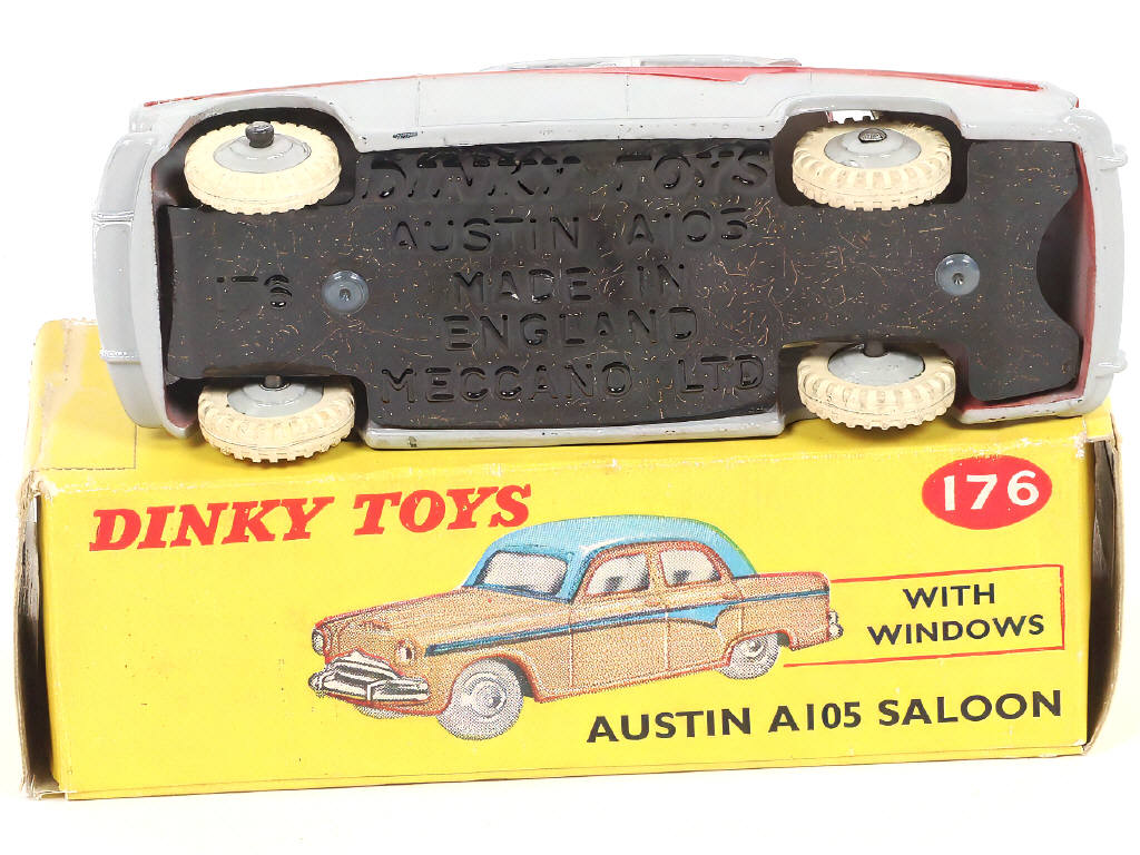 Lot 278 - DINKY TOYS (GB) (1)