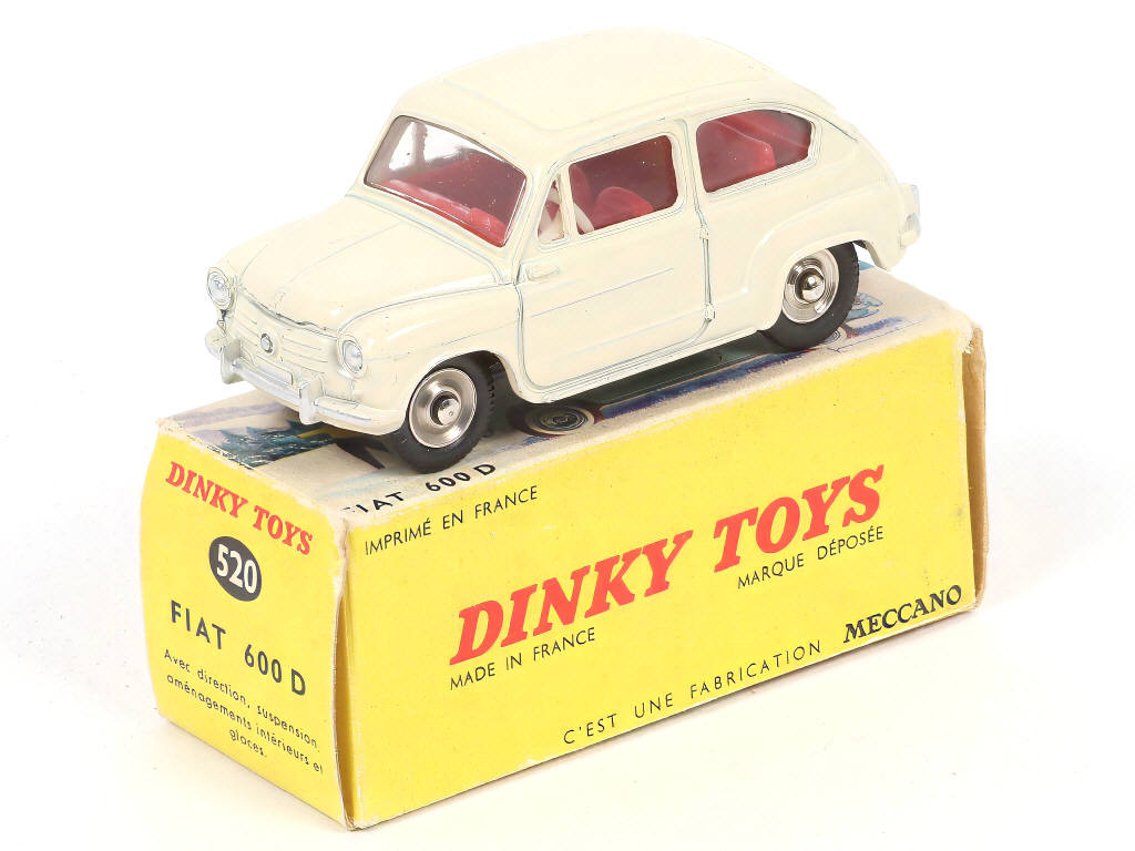 Lot 311 - DINKY TOYS (FRANCE) (1)