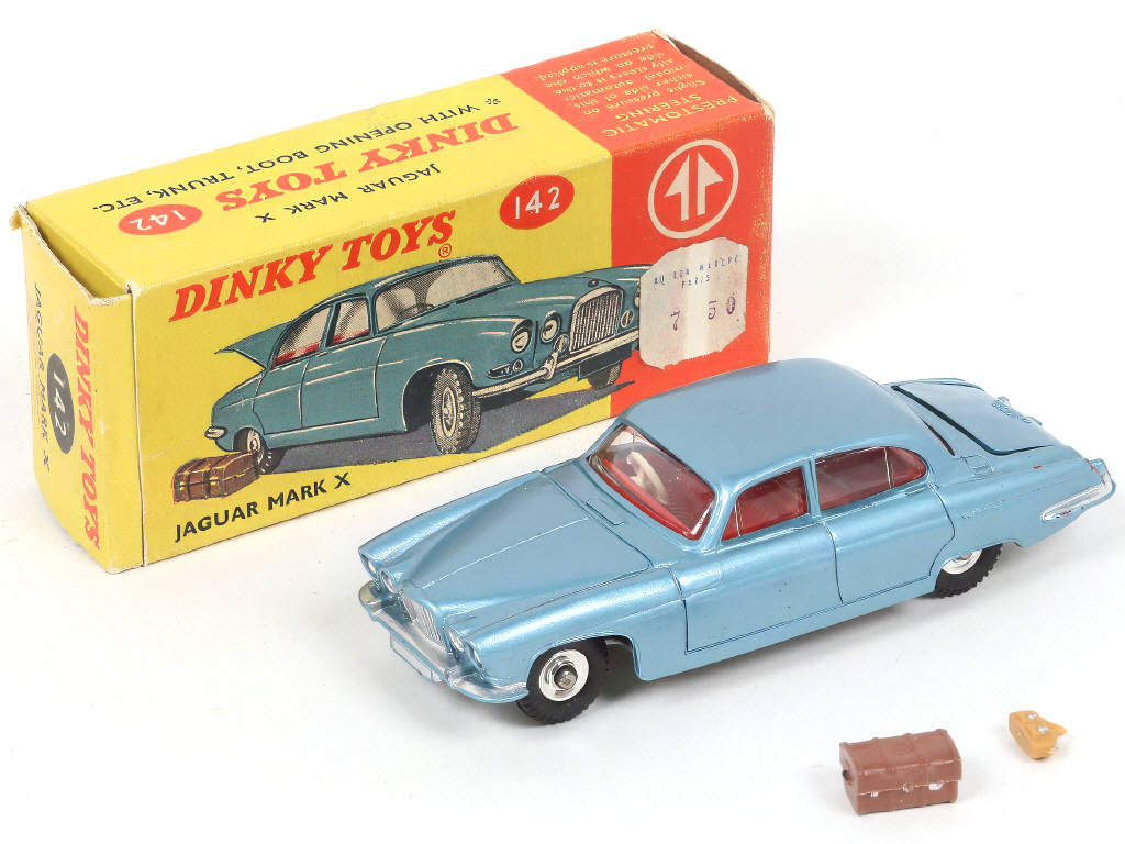 Lot 287 - DINKY TOYS (GB) (1)