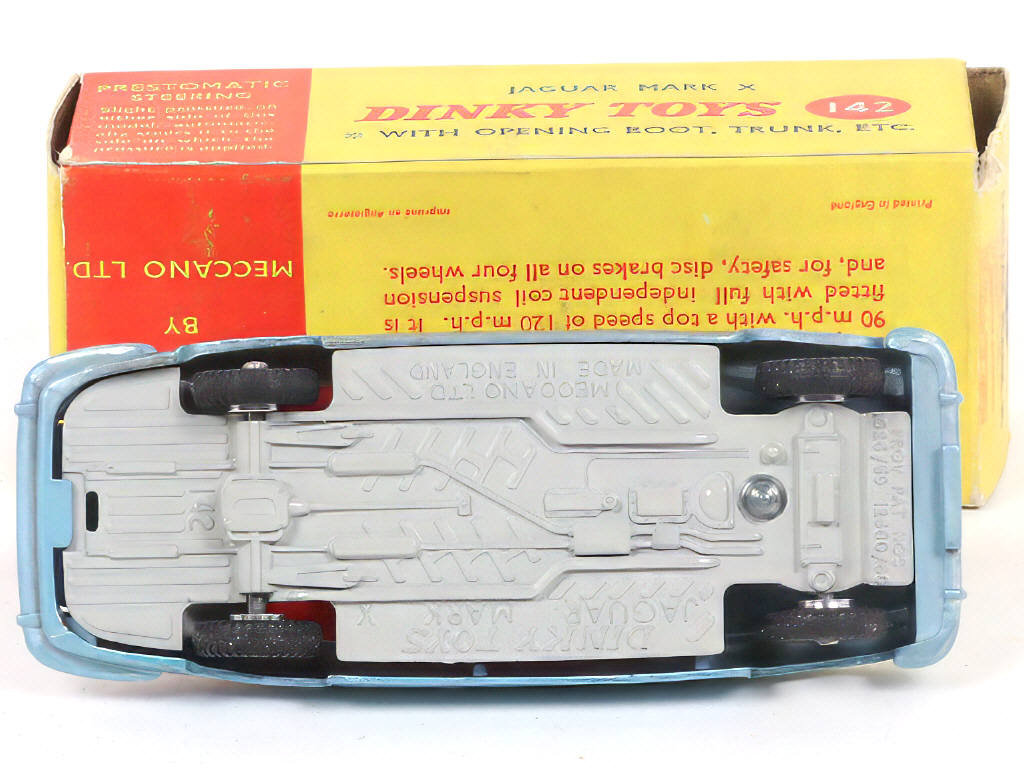 Lot 287 - DINKY TOYS (GB) (1)