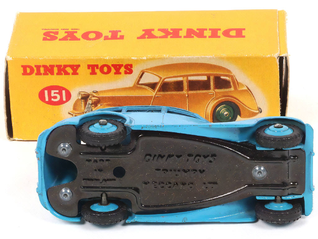 Lot 279 - DINKY TOYS (GB) (1)