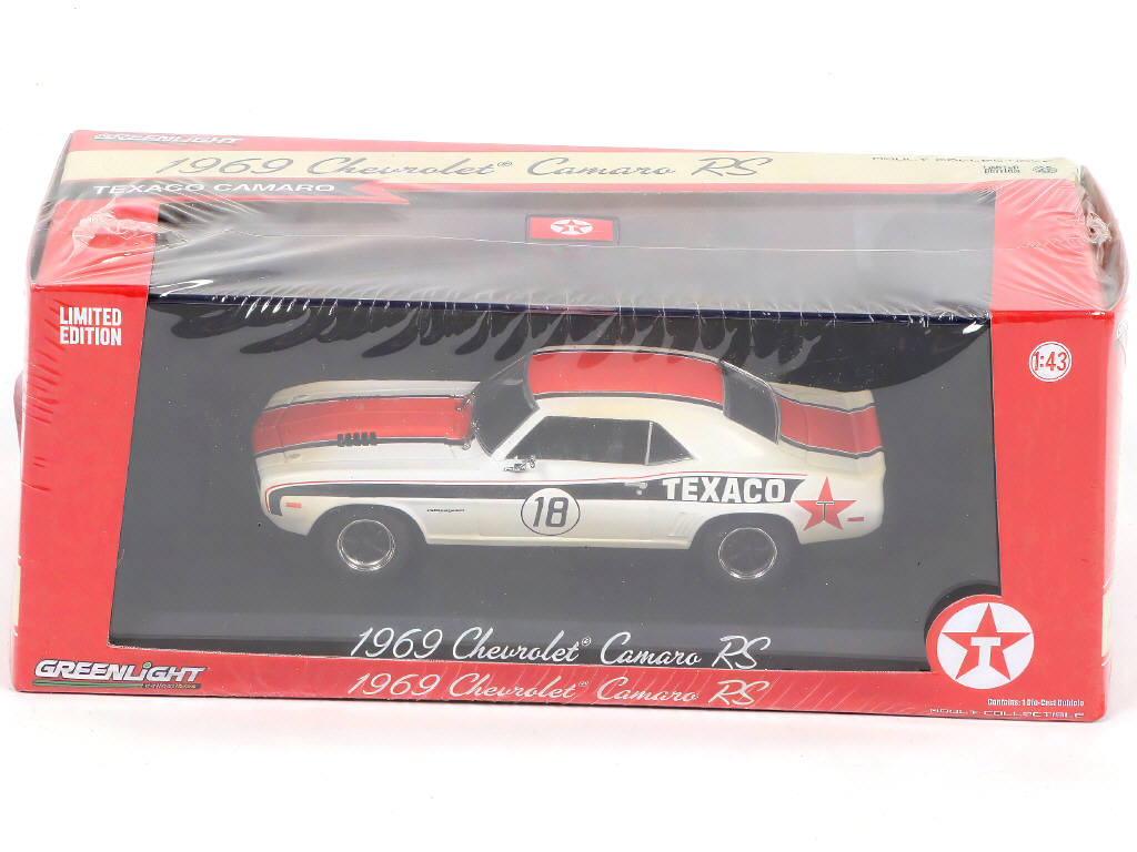 Lot 108 - GREENLIGHT COLLECTIBLES (USA) (3)
