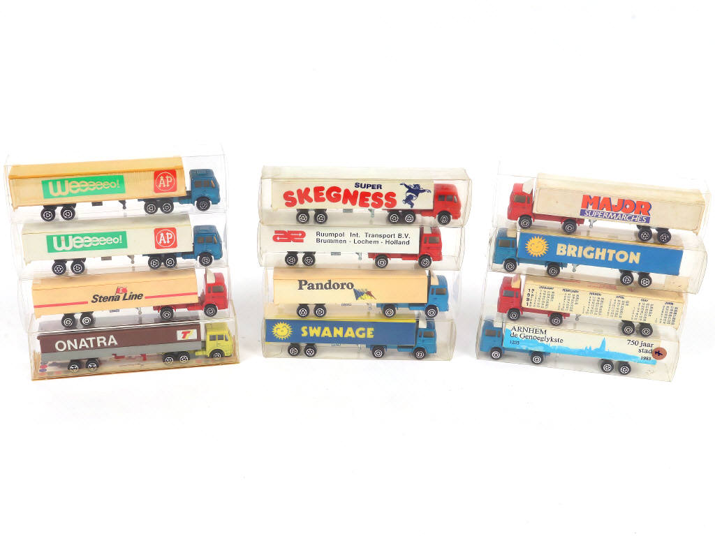 Lot 227 - MAJORETTE (FRANCE) (12)