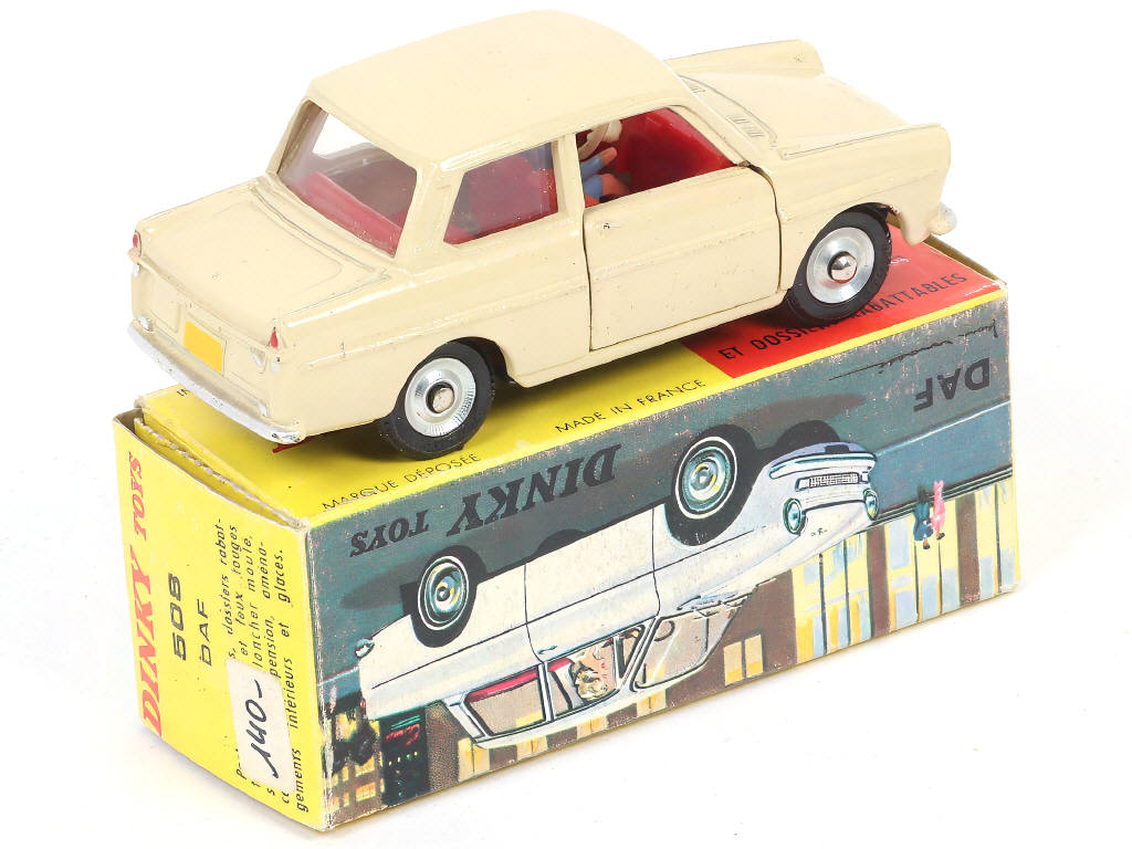 Lot 310 - DINKY TOYS (FRANCE) (1)