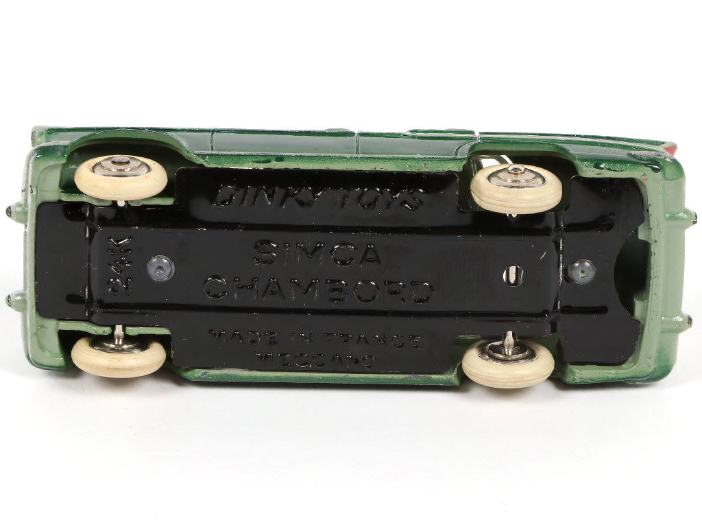Lot 302 - DINKY TOYS (FRANCE) (1)