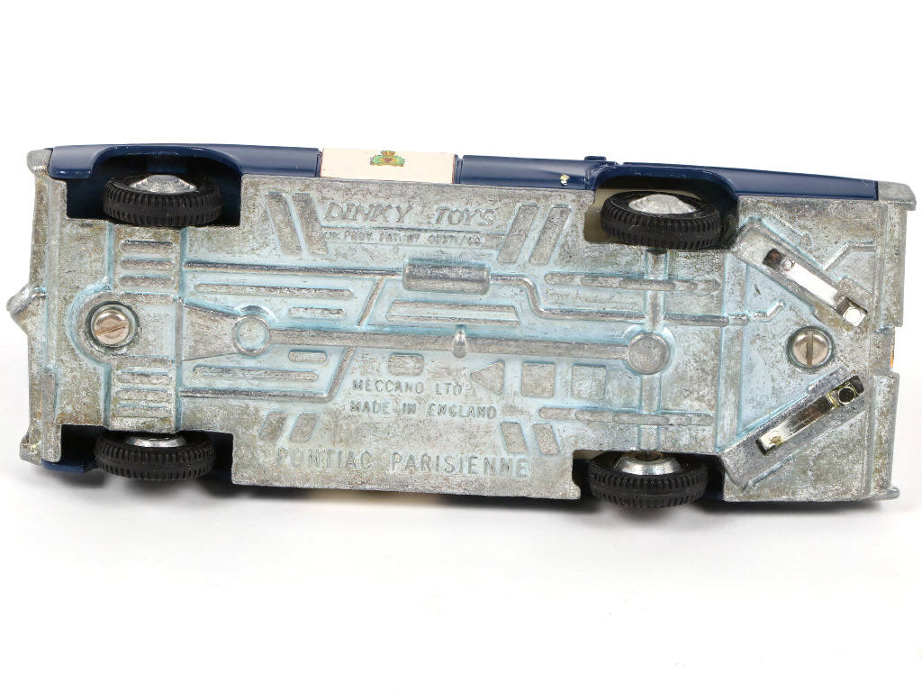 Lot 293 - DINKY TOYS (GB) (1)