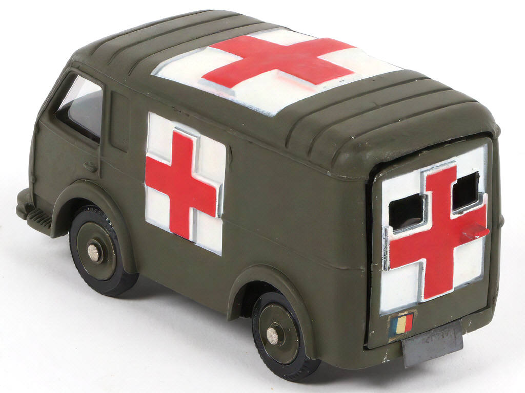 Lot 321 - DINKY TOYS (FRANCE) (1)