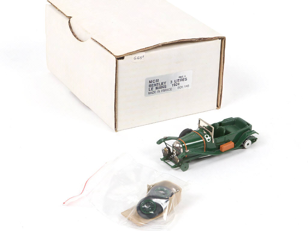 Lot 194 - MCM (FRANCE) (1)