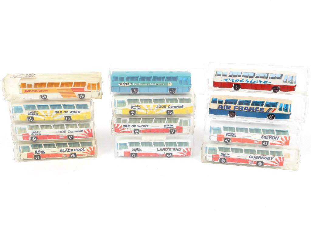 Lot 234 - MAJORETTE (FRANCE) (12)