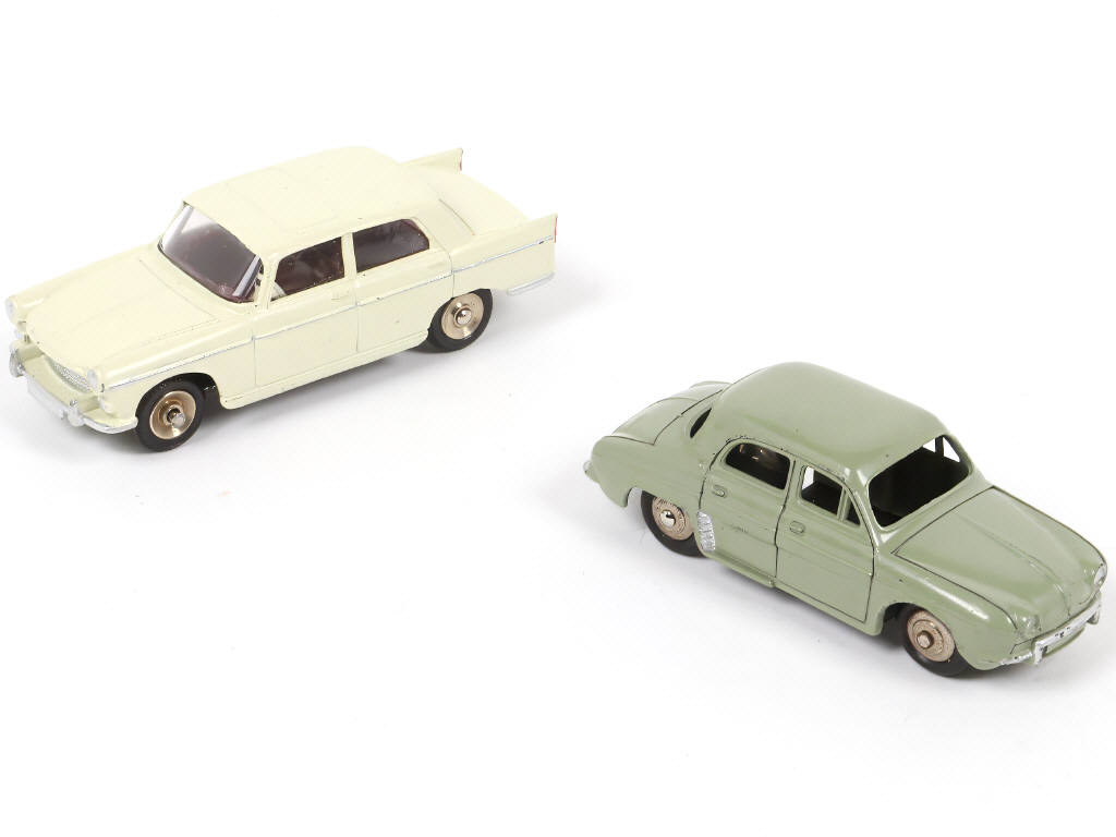 Lot 256 - DINKY TOYS (FRANCE) (2)