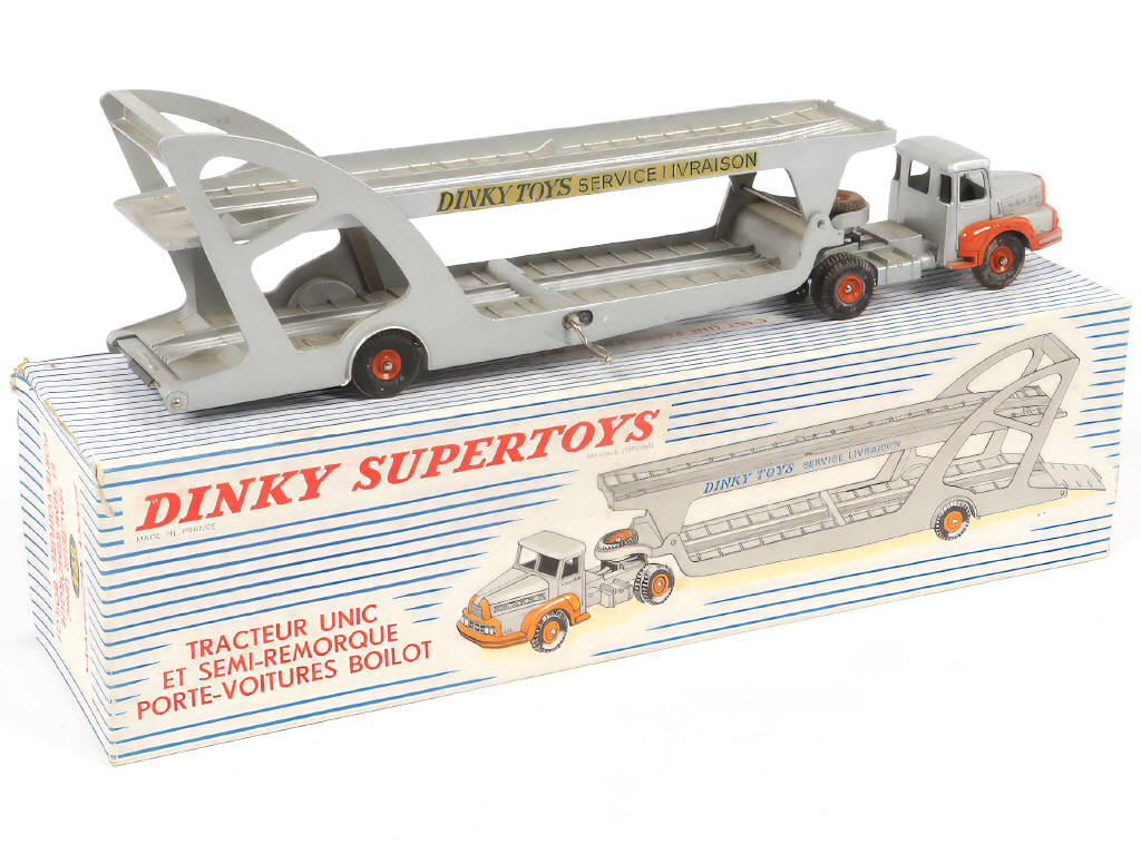 Lot 250 - DINKY TOYS (FRANCE) (1)
