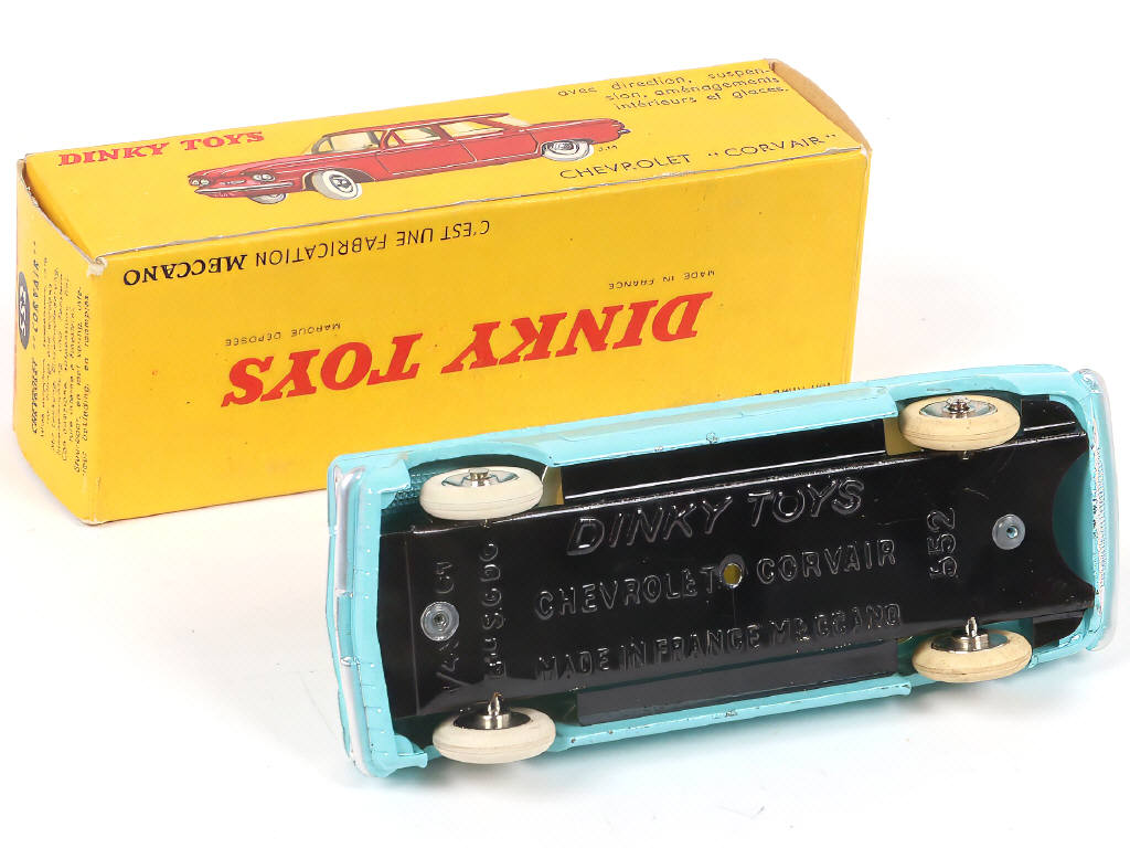 Lot 244 - DINKY TOYS (FRANCE) (1)