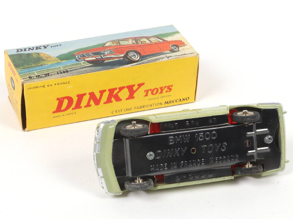 Lot 239 - DINKY TOYS (FRANCE) (1)