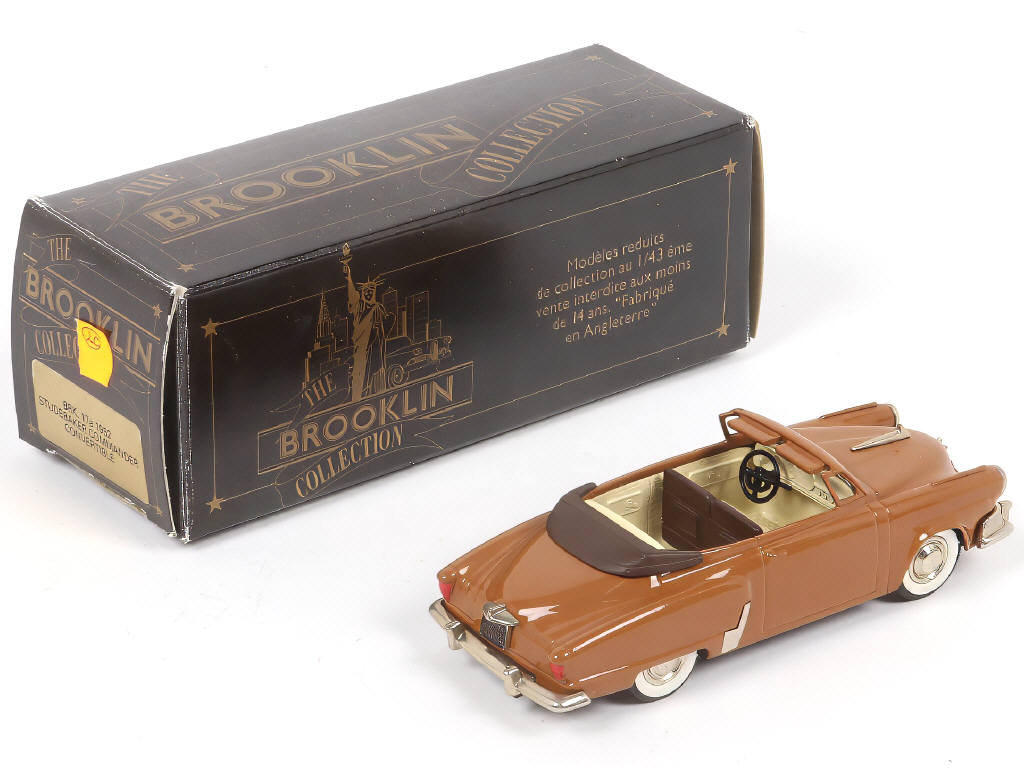 Lot 154 - BROOKLIN MODELS (GB) (1)