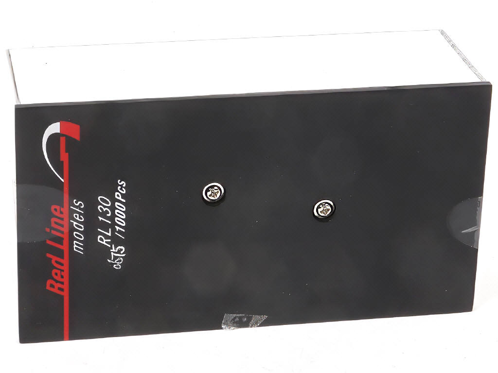 Lot 79 - DIVERS (8)