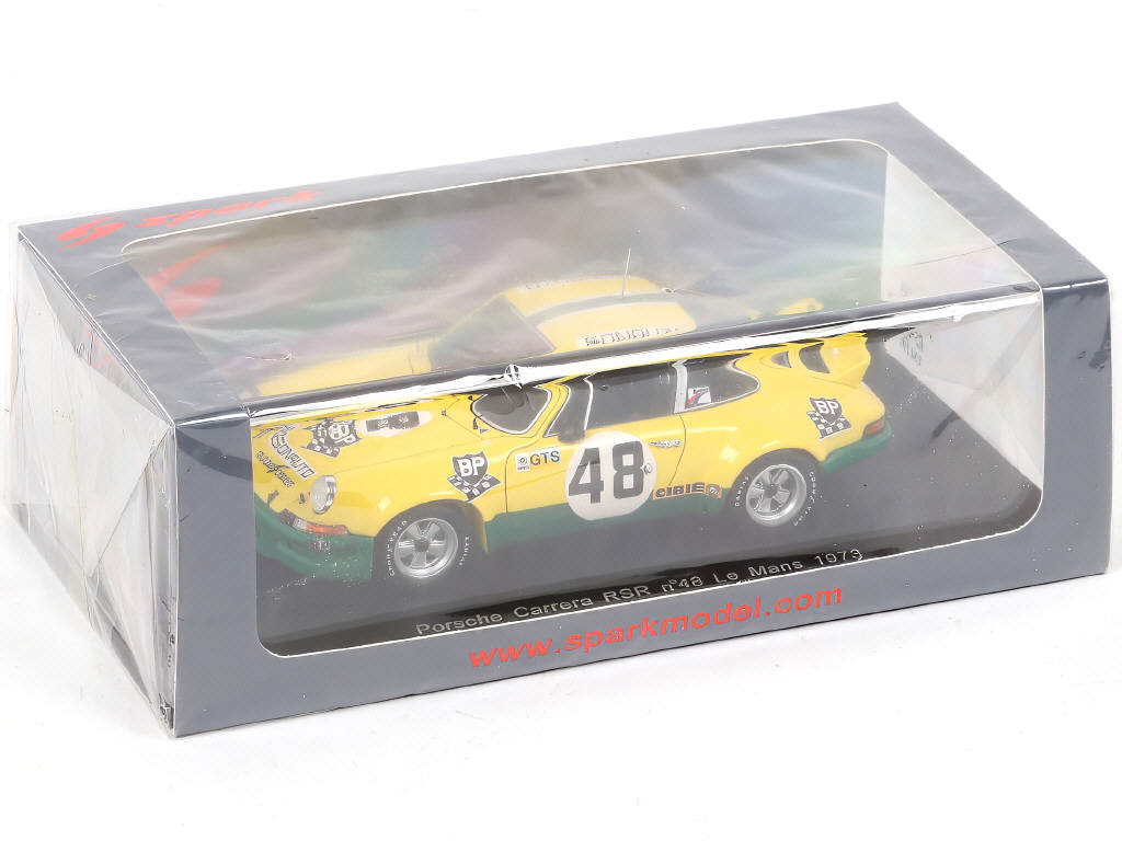 Lot 110 - SPARK (MACAU) (1)