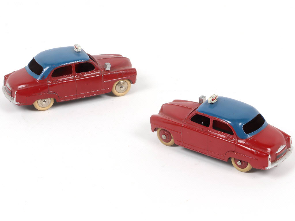 Lot 258 - DINKY TOYS (FRANCE) (2)